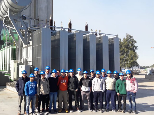 Estudiantes realizaron una visita académica a fábrica de transformadores en Gálvez