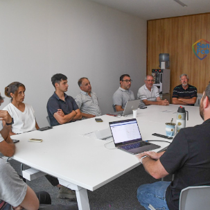 Con el aporte de nuestra Facultad, San Francisco puso en marcha un prototipo para el monitoreo inteligente de la red cloacal