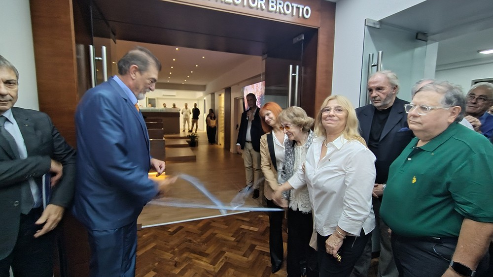 Inauguraron el Auditorio Ing. Héctor Carlos Brotto en el Rectorado de la UTN