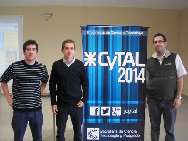 Presentación de estudiantes locales en congreso de la UTN Villa María