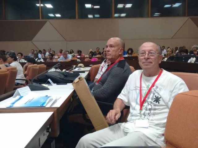 Ex docente participó de Congreso de Didácticas de las Ciencias en Cuba