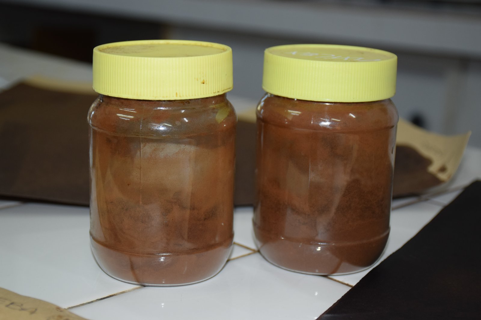 Muestras de lignina kraft.