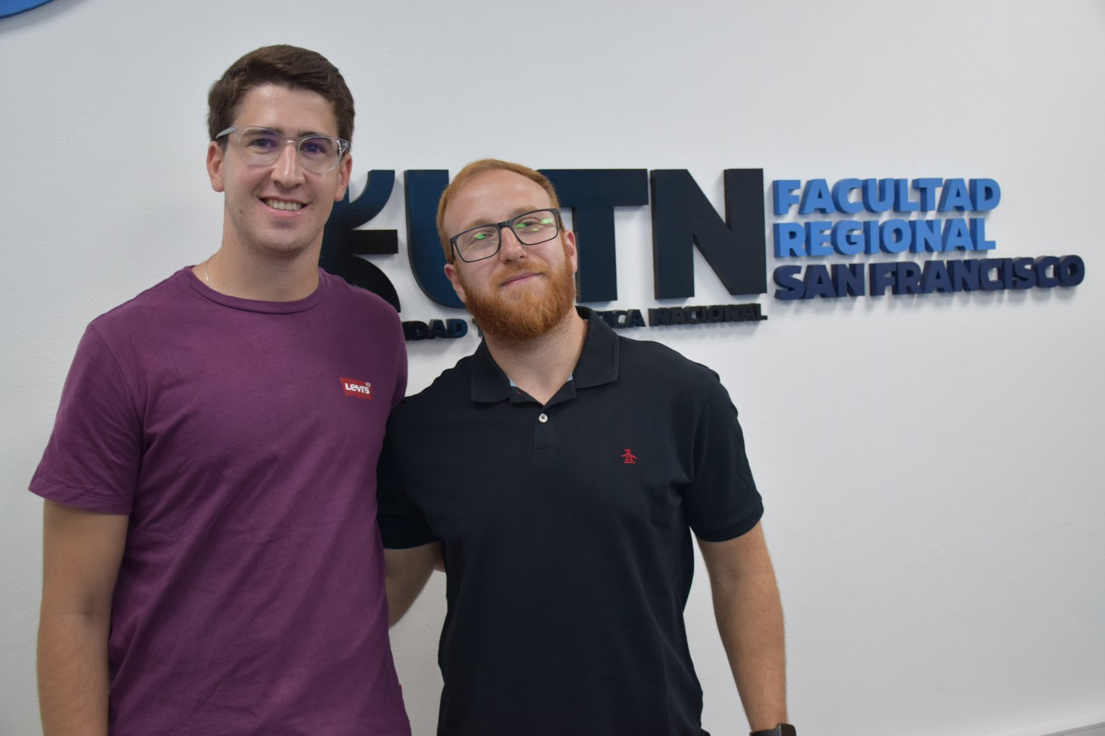 Formados en UTN San Francisco, obtuvieron su título de Licenciados en Física en el prestigioso Instituto Balseiro