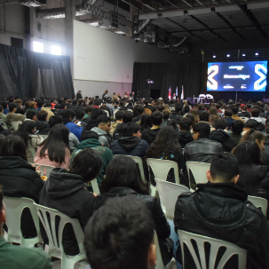 Este sábado 15 se vive la segunda jornada del CNEISI 2026, con actividades en el Superdomo