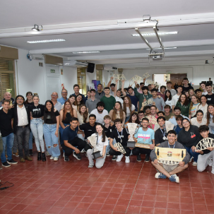 Spaghetti Bridge: exitosa edición del concurso de puentes de fideos en la UTN San Francisco